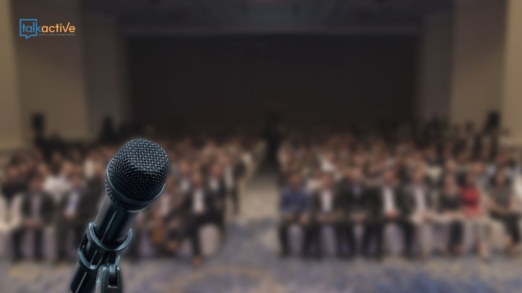 Cara Melatih Public Speaking Sendiri di Rumah (Anti Grogi & Hemat Biaya)