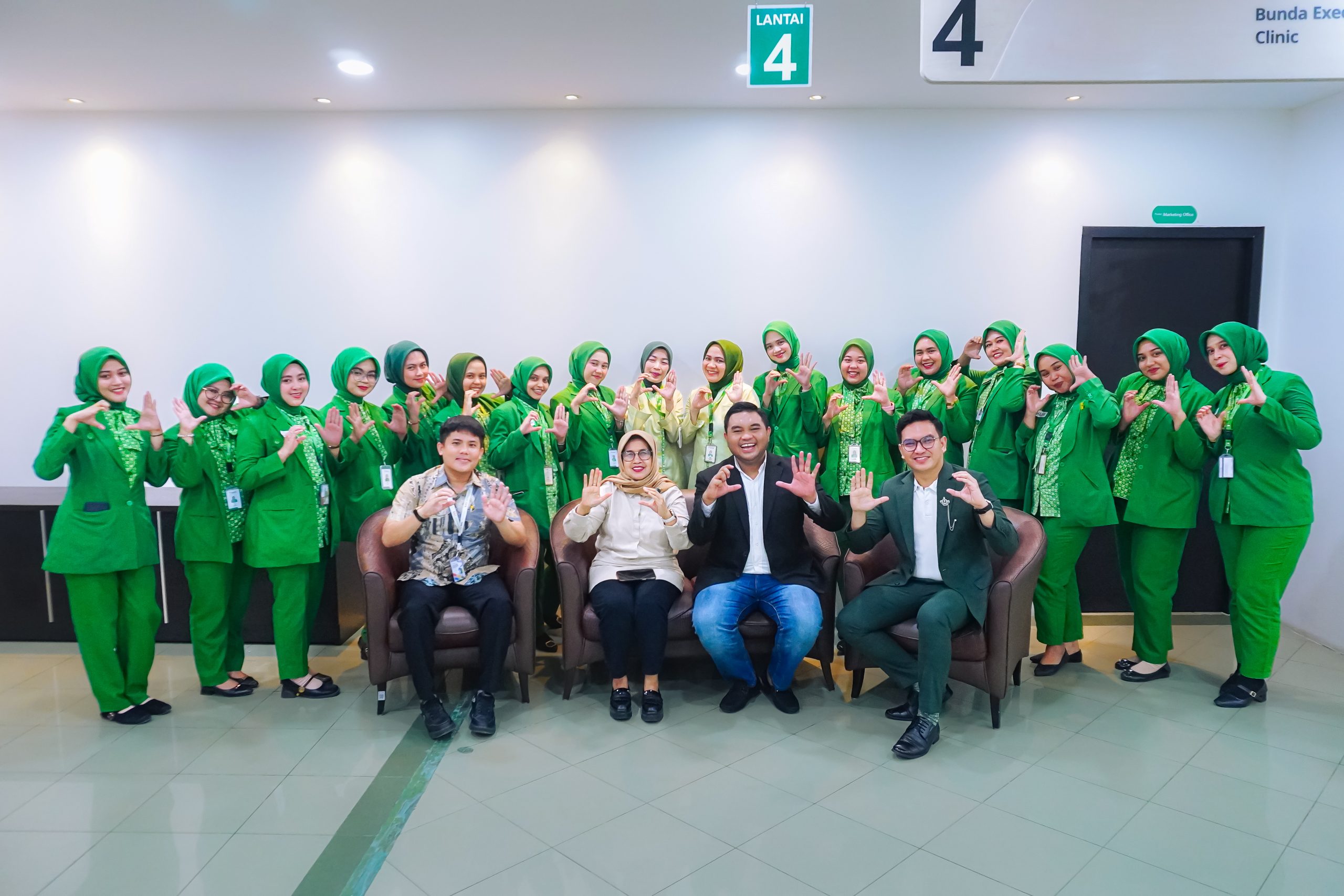 Tips Komunikasi bagi Sales di Surabaya